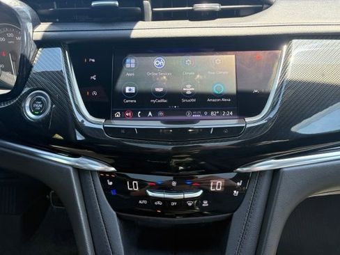 Used 2023 Cadillac XT6 Sport w/ Technology Package AWD/4WD image 27