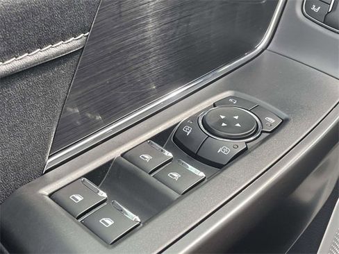 New 2025 Ford F150 Lariat w/ Equipment Group 502A High image 15