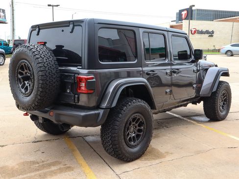 Used 2023 Jeep Wrangler Unlimited Rubicon w/ Xtreme 35 Tire Package AWD/4WD image 5