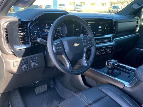 Certified 2024 Chevrolet Silverado 1500 High Country w/ Z71 Off-Road Package image 18