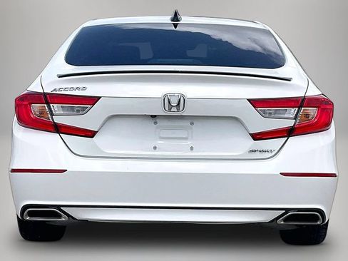 Used 2021 Honda Accord Sport image 6