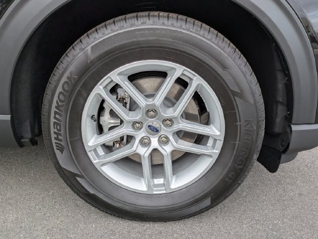 Certified 2026 Ford Explorer Active w/ Active Comfort Package RWD image 11
