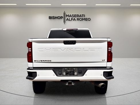 Used 2022 Chevrolet Silverado 3500 LT w/ All Star Edition AWD/4WD image 4