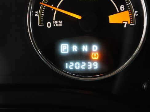 Used 2015 Jeep Compass High Altitude image 34