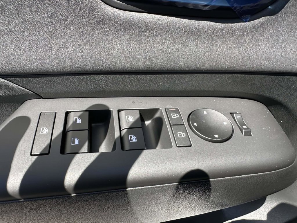 New 2026 Hyundai Kona Limited AWD/4WD image 33