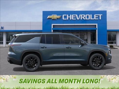 New 2026 Chevrolet Traverse LT w/ Midnight/Sport Edition image 5