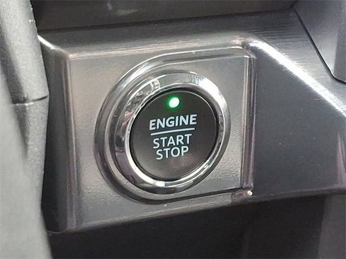 Used 2021 Ford F150 Lariat image 24