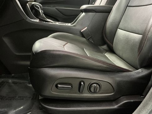 Used 2022 Chevrolet Equinox RS w/ RS Leather Package AWD/4WD image 15