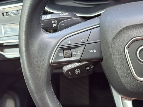 Used 2023 Audi Q7 3.0T Prestige AWD/4WD image 23