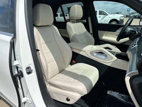 Used 2025 Mercedes-Benz GLE 350 4MATIC image 27