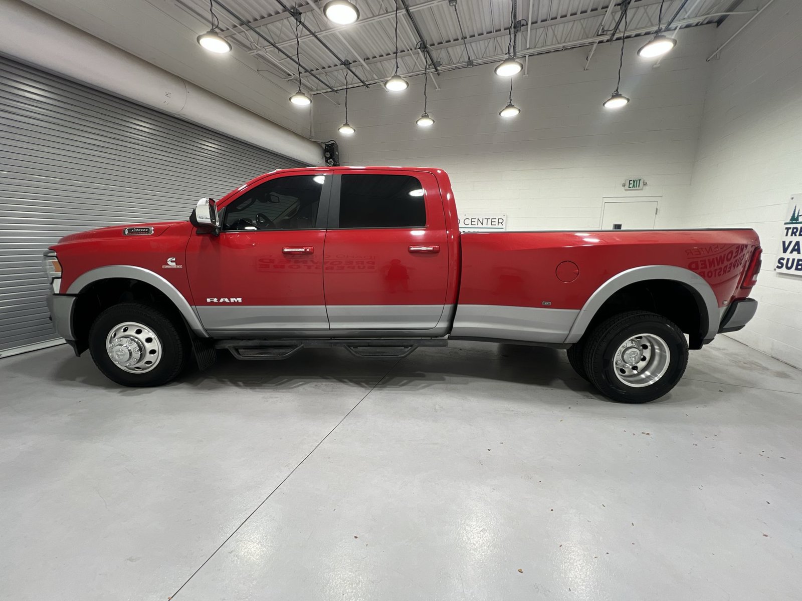 Used 2021 RAM 3500 Laramie AWD/4WD image 5