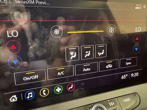 Used 2024 Chevrolet Blazer LT w/ Convenience Package FWD image 33