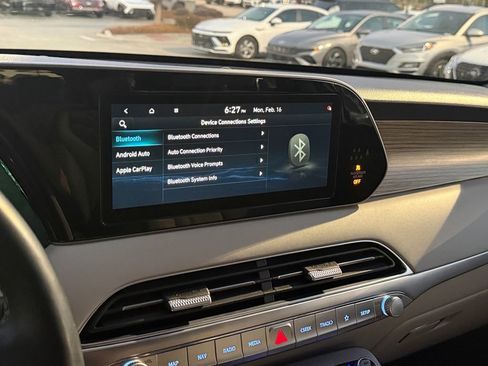 Used 2021 Hyundai Palisade Limited image 21