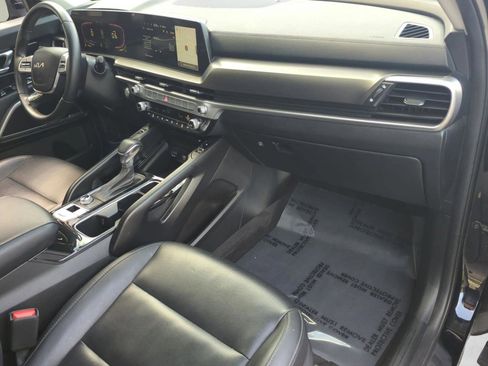 Used 2023 Kia Telluride S AWD/4WD image 22