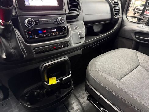 Used 2023 RAM ProMaster 2500 FWD image 25