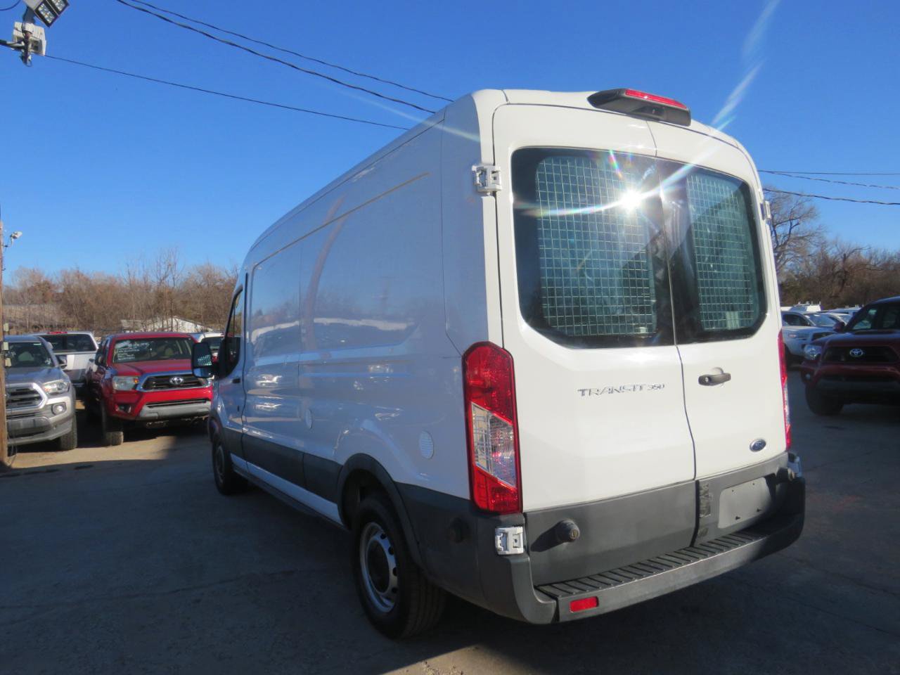 Used 2018 Ford Transit 350 148 Medium Roof RWD image 7