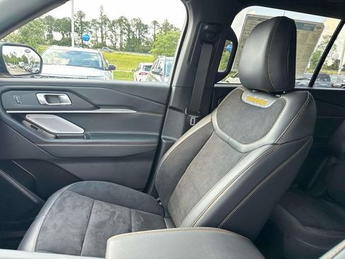 New 2026 Ford Explorer Tremor w/ Tremor Ultimate Package AWD/4WD image 20