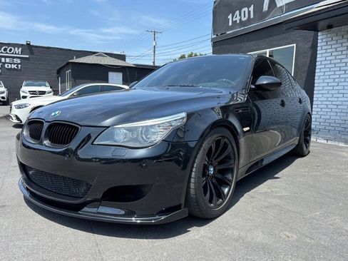 Used 2009 BMW M5 RWD image 12