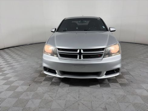 Used 2012 Dodge Avenger R/T FWD image 2