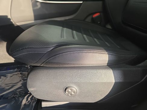 Used 2026 Mercedes-Benz GLC 300 GLC 300 image 32