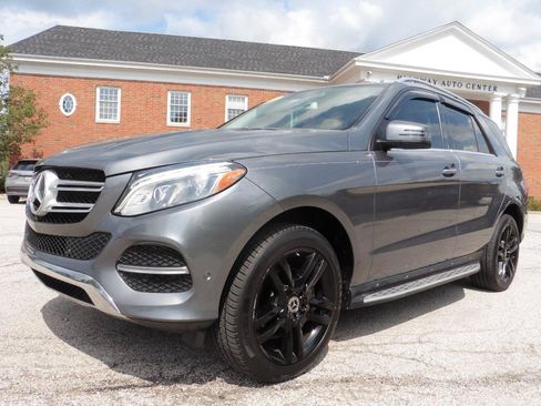 Used 2017 Mercedes-Benz GLE 350 w/ Premium 2 Package image 15
