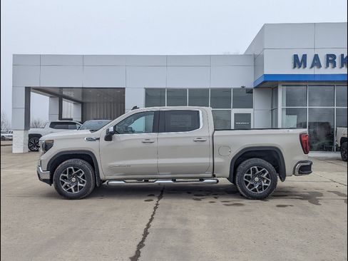 New 2026 GMC Sierra 1500 SLE w/ X31 Off-Road Package AWD/4WD image 9