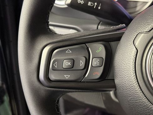 New 2026 Jeep Gladiator Sport AWD/4WD image 13