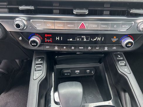 Certified 2025 Kia Telluride SX Prestige X-Line image 15