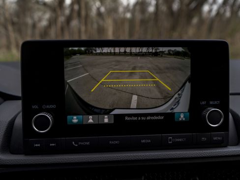 Certified 2025 Honda CR-V EX image 30