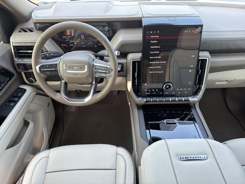 New 2026 GMC Yukon XL Denali AWD/4WD image 17