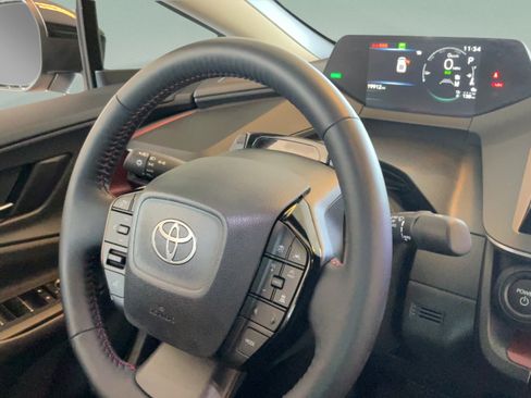 Certified 2026 Toyota Prius Plug-In Hybrid FWD image 36