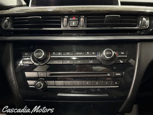 Used 2016 BMW X5 xDrive40e AWD/4WD image 40