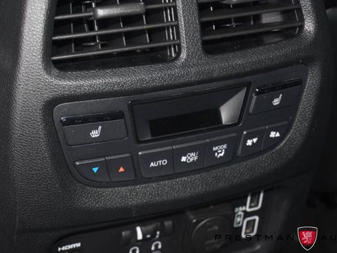 Used 2022 Honda Pilot Black Edition image 42