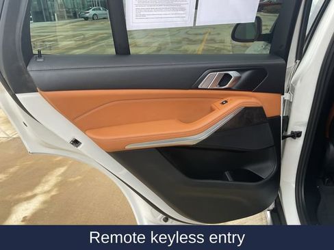 Used 2024 BMW X5 sDrive40i w/ Parking Assistance Package image 16