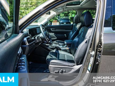 Used 2025 Kia Telluride S AWD/4WD image 18