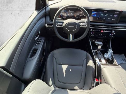 New 2026 Hyundai Santa Cruz SEL FWD image 3