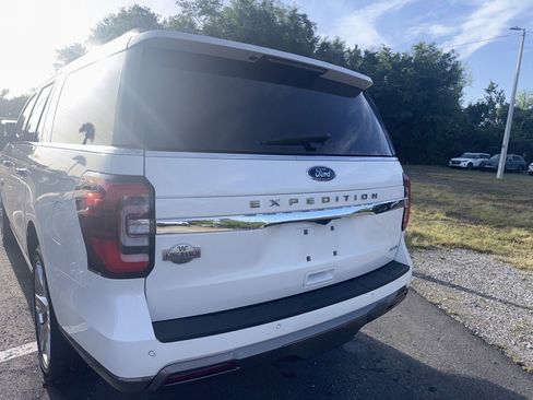 Used 2024 Ford Expedition Max King Ranch image 4