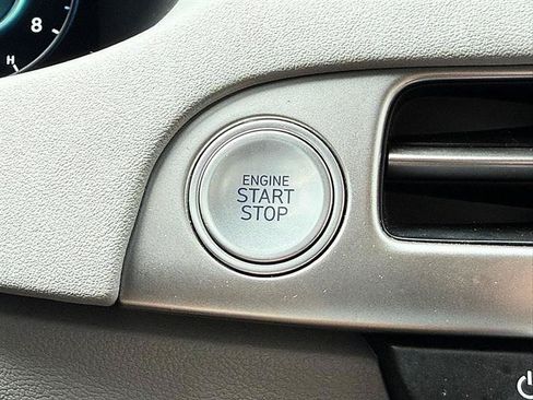 Used 2024 Hyundai Palisade SEL FWD image 33