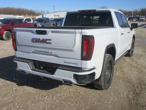 New 2026 GMC Sierra 1500 Denali w/ Denali Reserve Package image 5