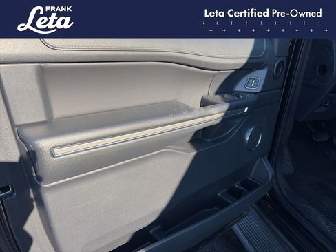 Used 2024 Ford Expedition XLT image 15