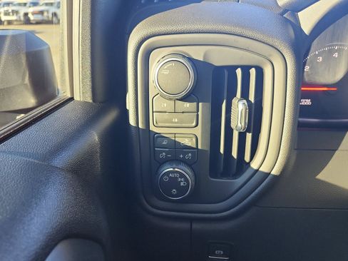 Used 2026 Chevrolet Silverado 2500 Custom w/ Custom Convenience Package image 22