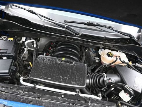 Used 2023 Chevrolet Silverado 1500 ZR2 w/ Technology Package AWD/4WD image 31