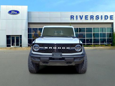 Used 2025 Ford Bronco Big Bend image 2