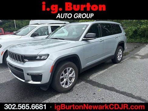 Used 2022 Jeep Grand Cherokee L Limited AWD/4WD image 1