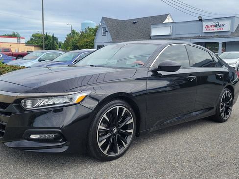Used 2019 Honda Accord Sport image 1