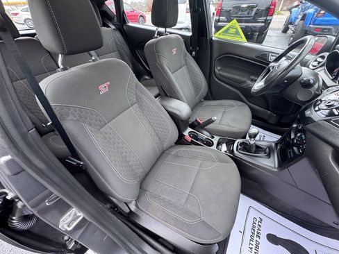 Used 2016 Ford Fiesta ST image 37