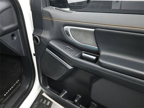 Used 2025 Ford Expedition Tremor image 26