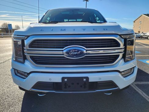 Used 2023 Ford F150 Limited image 3