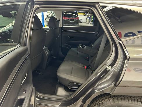Used 2022 Hyundai Tucson SEL FWD image 17