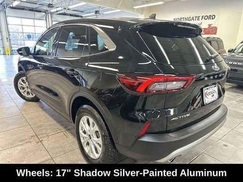Used 2023 Ford Escape Active AWD/4WD image 14